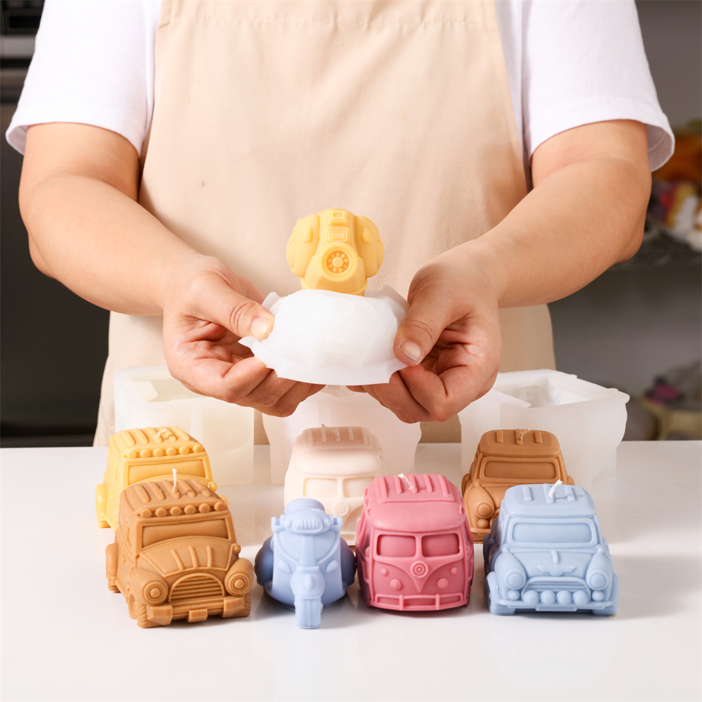 Nicole Vintage Retro Mini Car  - Soap Making Scents 评论和价格