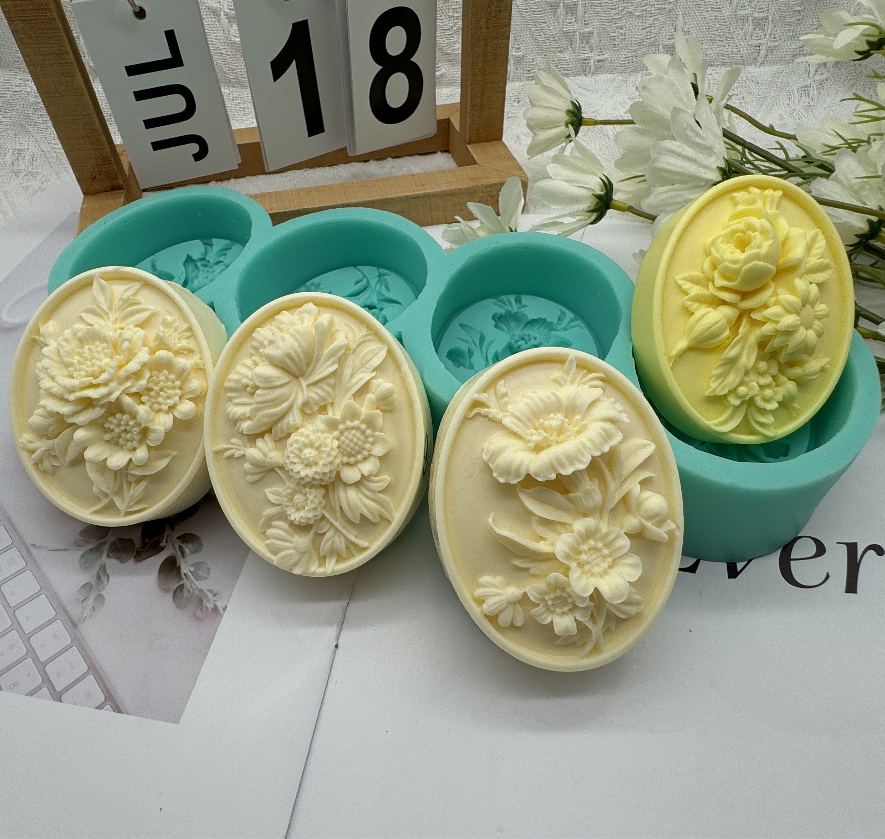 4Cavity Oval Flower 3D Soap Mo - Soap Making Scents 评论和价格